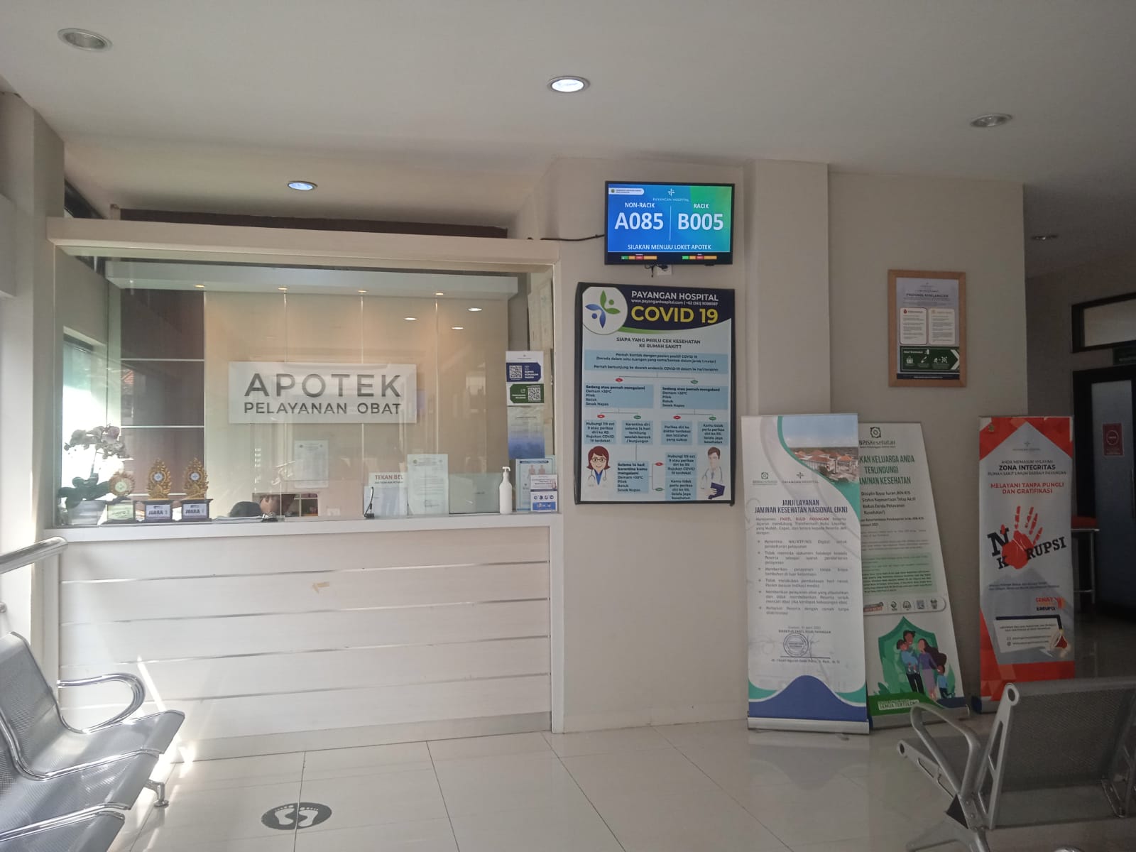 Apotek