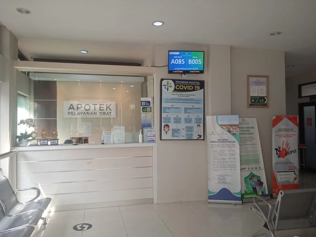 Apotek